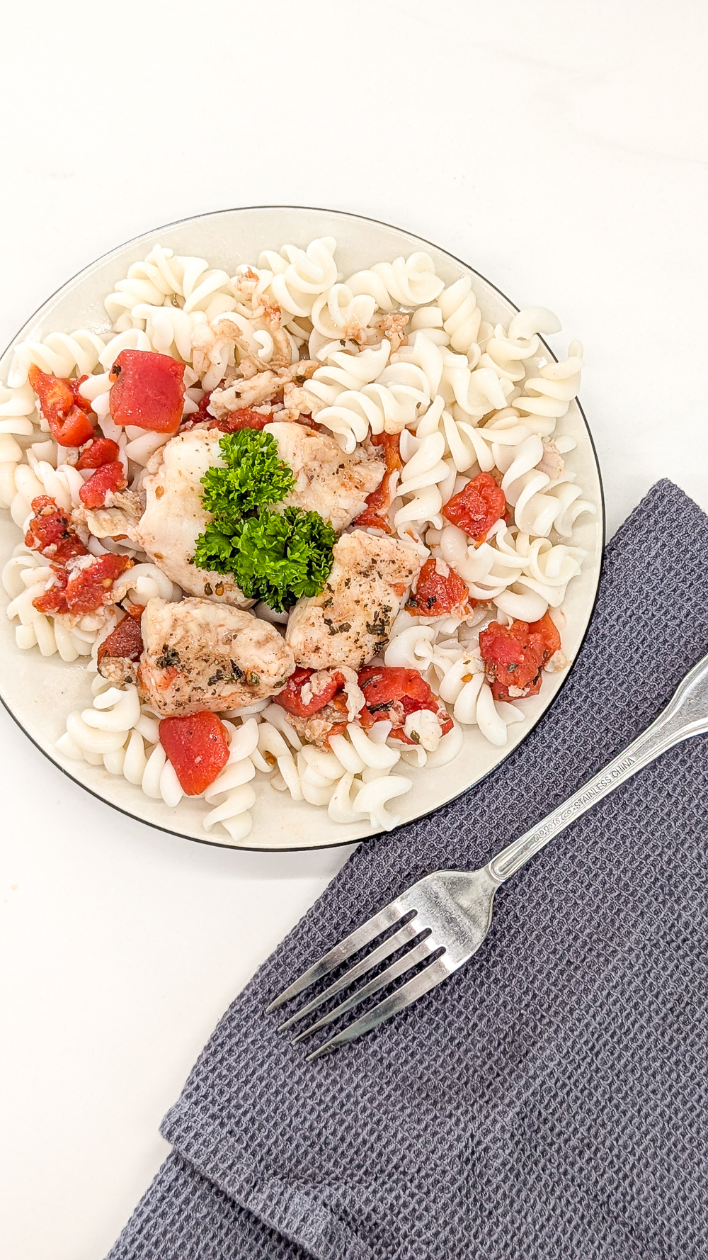 0 - low FODMAP Pangasius with Diced Tomatoes-PXL_20250611_170621563 Pan-fried Pangasius With Diced Tomatoes