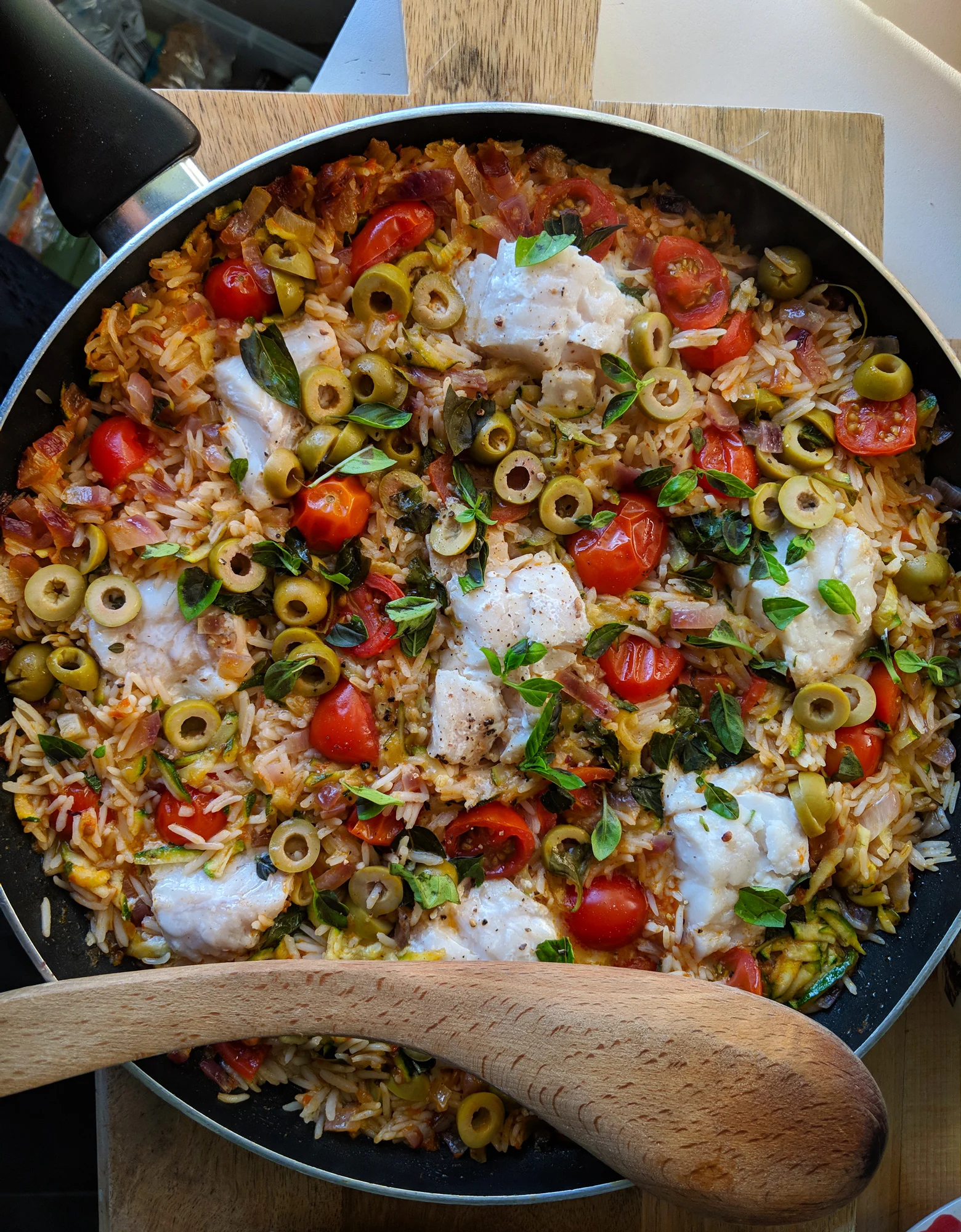 4-One-Pot Mediterranean Fish-fish-one-pot-web One-pot Mediterranean Fish