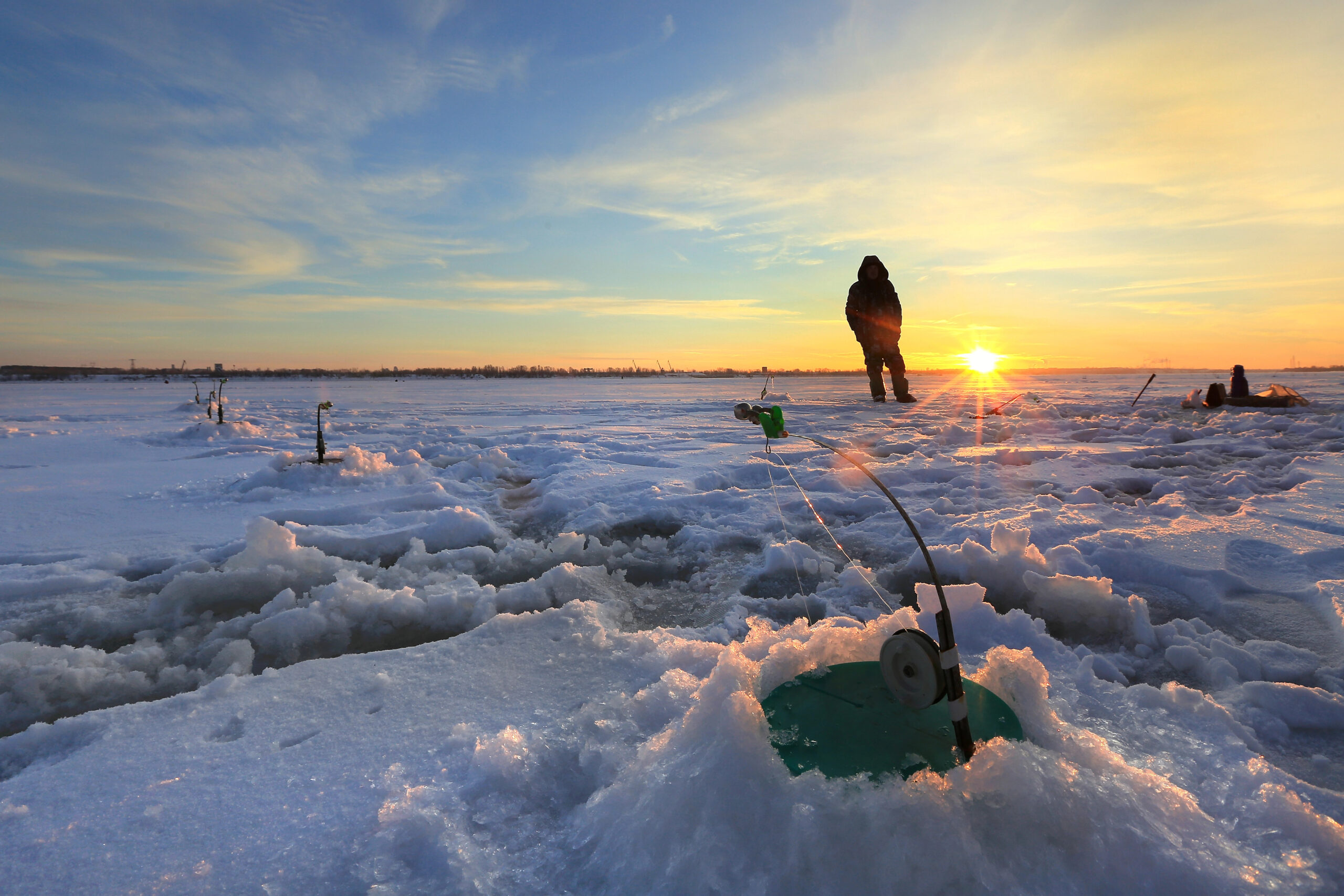 5 Ice Fishing Rod Setup Tips That Work For Bigger Catches