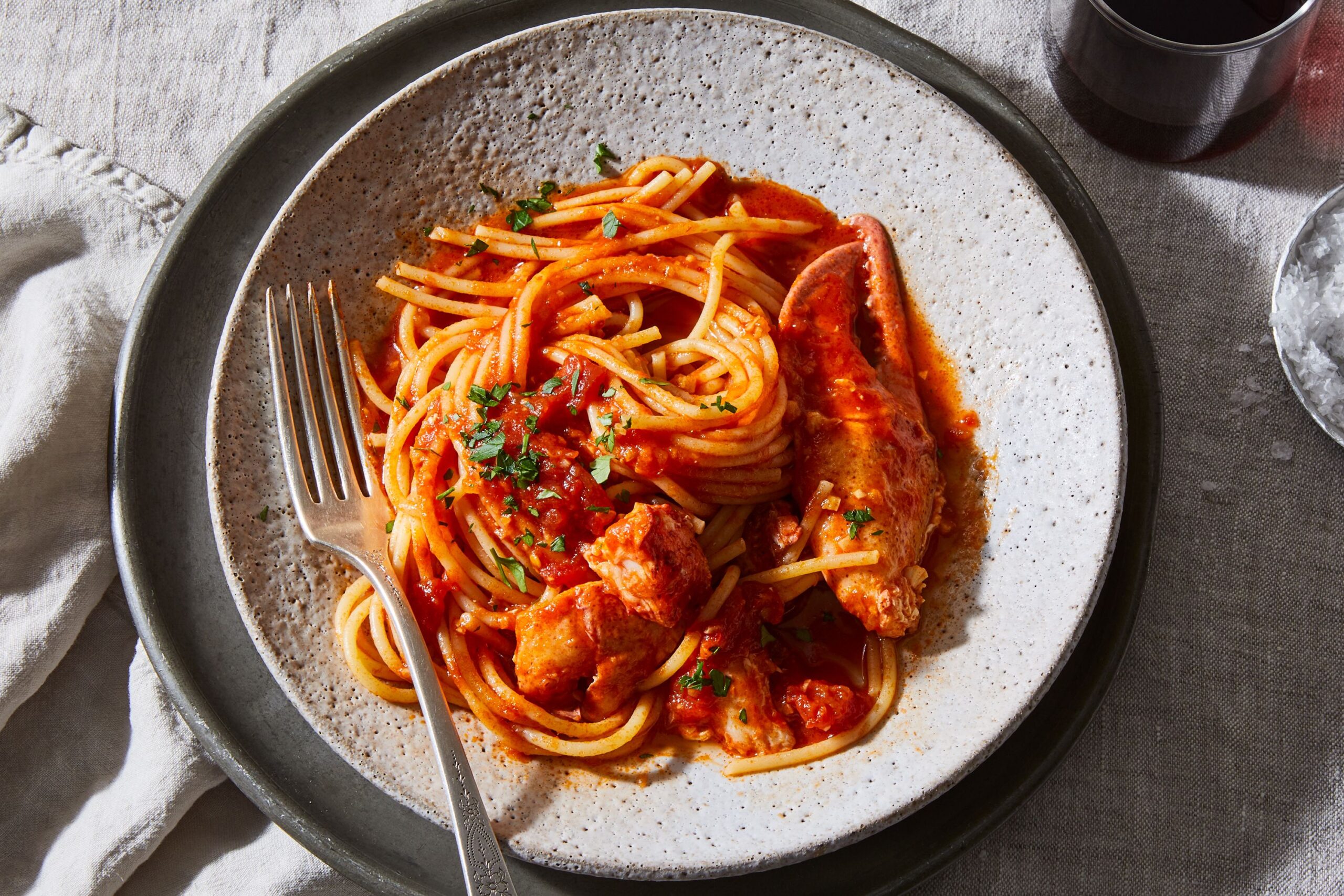 3-Lobster Fra Diavolo-21fef745-47a0-4de1-8db4-29f4de95eb91--2018-1031_sponsored_muir-glen_lobster-fra-diavolo_3x2_rocky-luten_012 Lobster Fra Diavolo