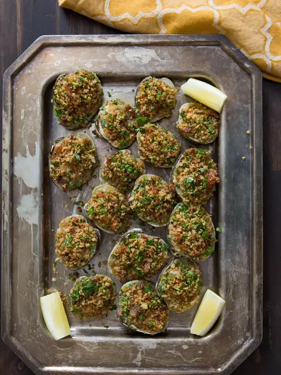 5-Clams Casino-3-v Clams Casino