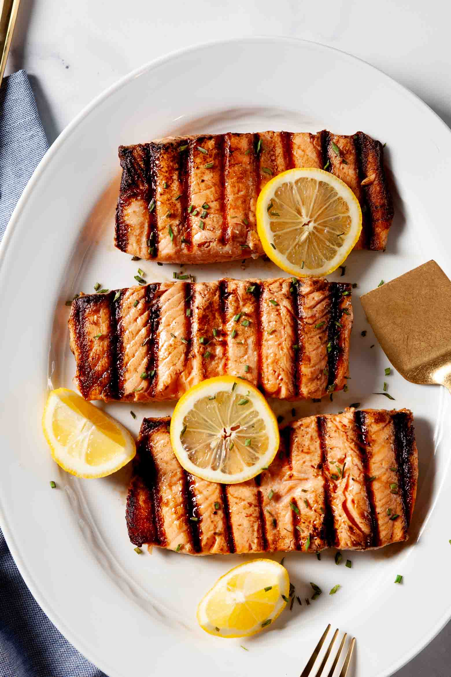 grilled salmon dinner ideas - 10-Simple Grilled Salmon Dinner-Easy-Grilled-Salmon-Vertical